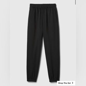GAP Vintage Soft High Rise Boyfriend Joggers - Black